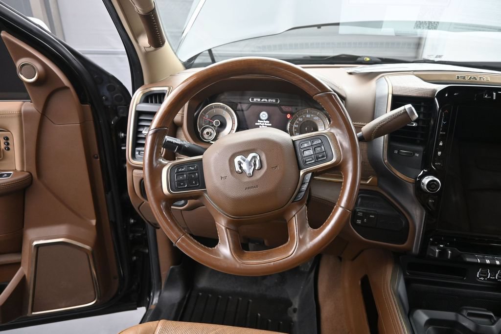 Used 2022 RAM 3500 Limited AWD/4WD image 40