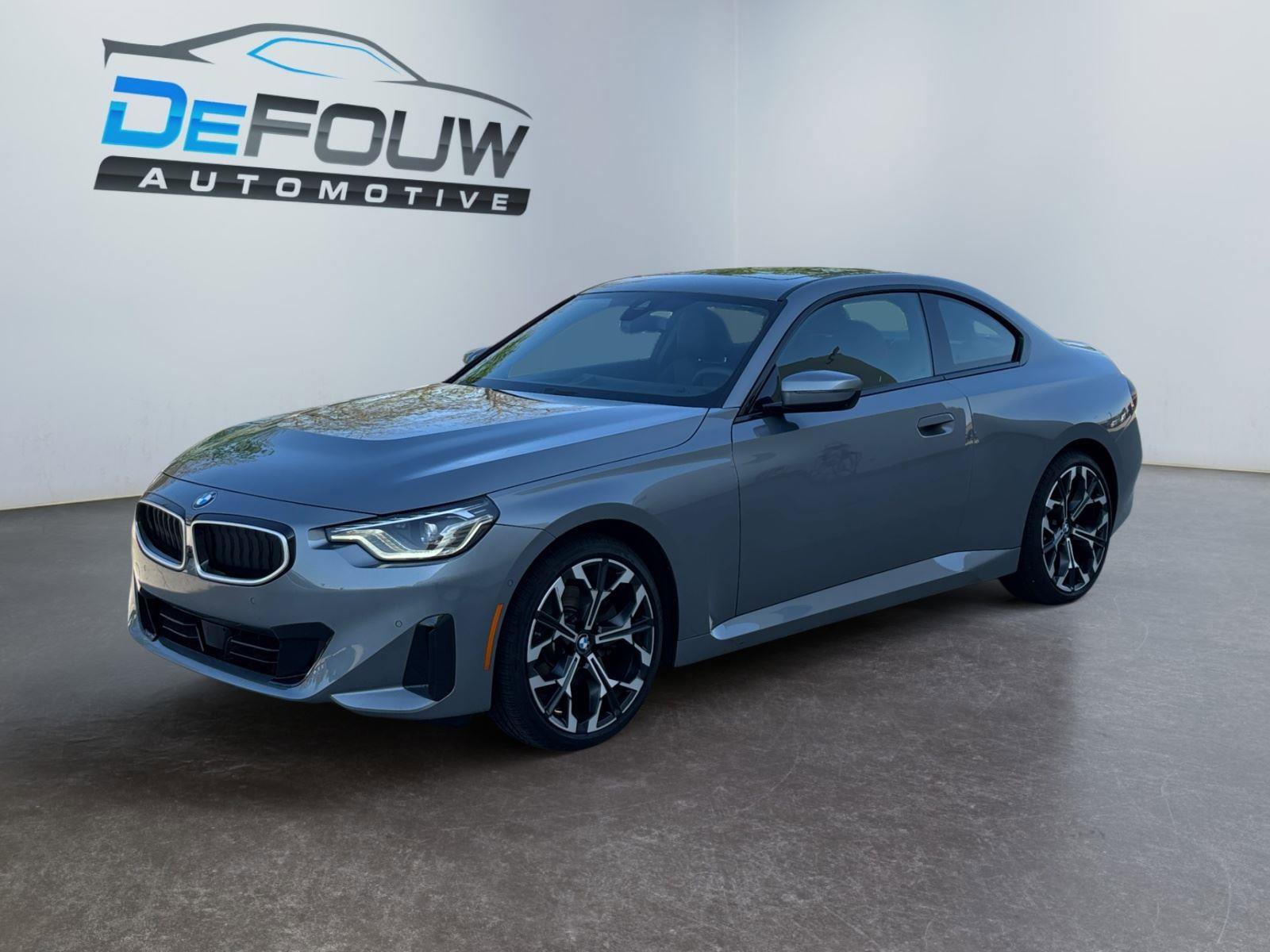 Certified 2025 BMW 230i xDrive Coupe w/ M Sport Package AWD/4WD image 7