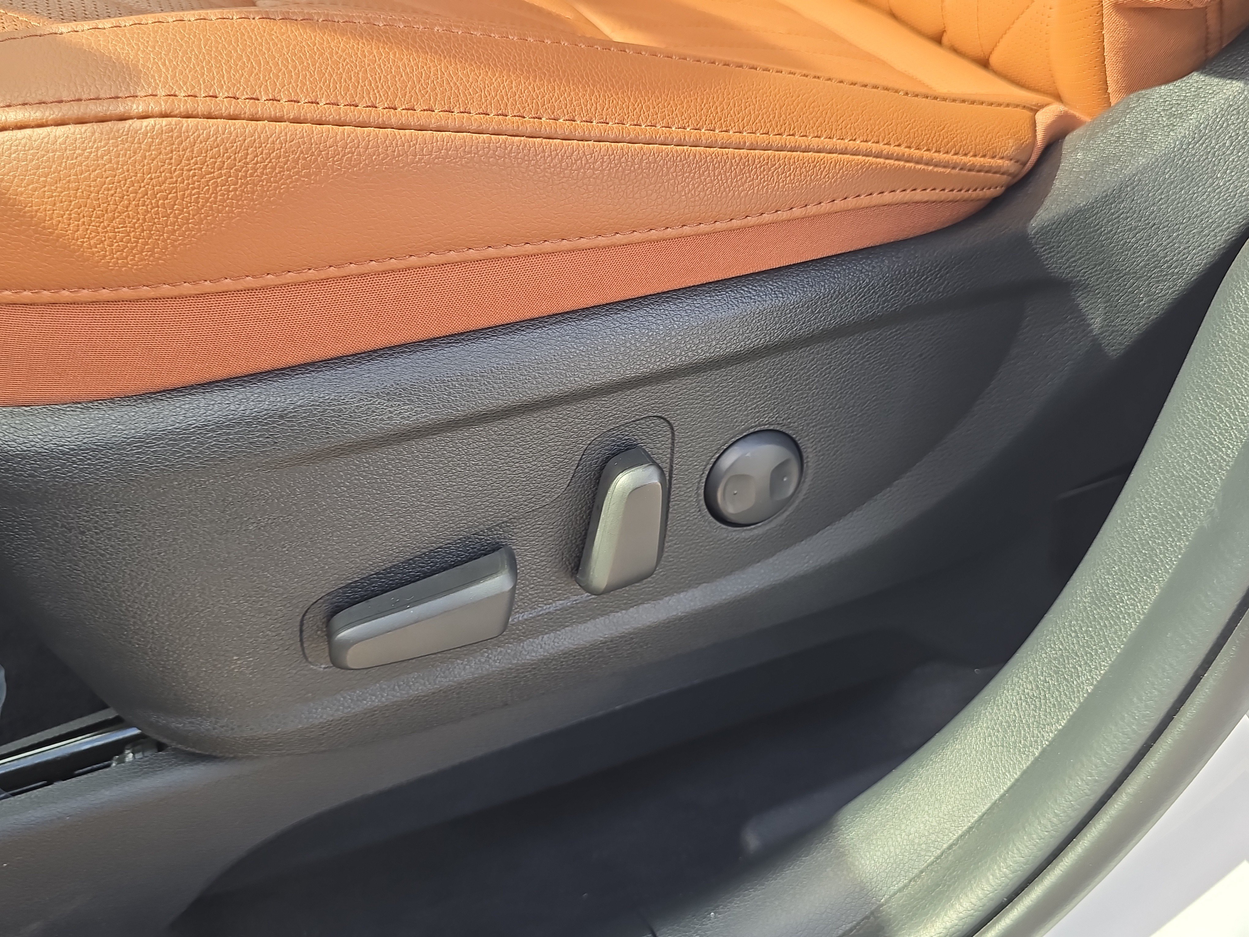 Certified 2025 Kia Telluride EX X-Line AWD/4WD image 22