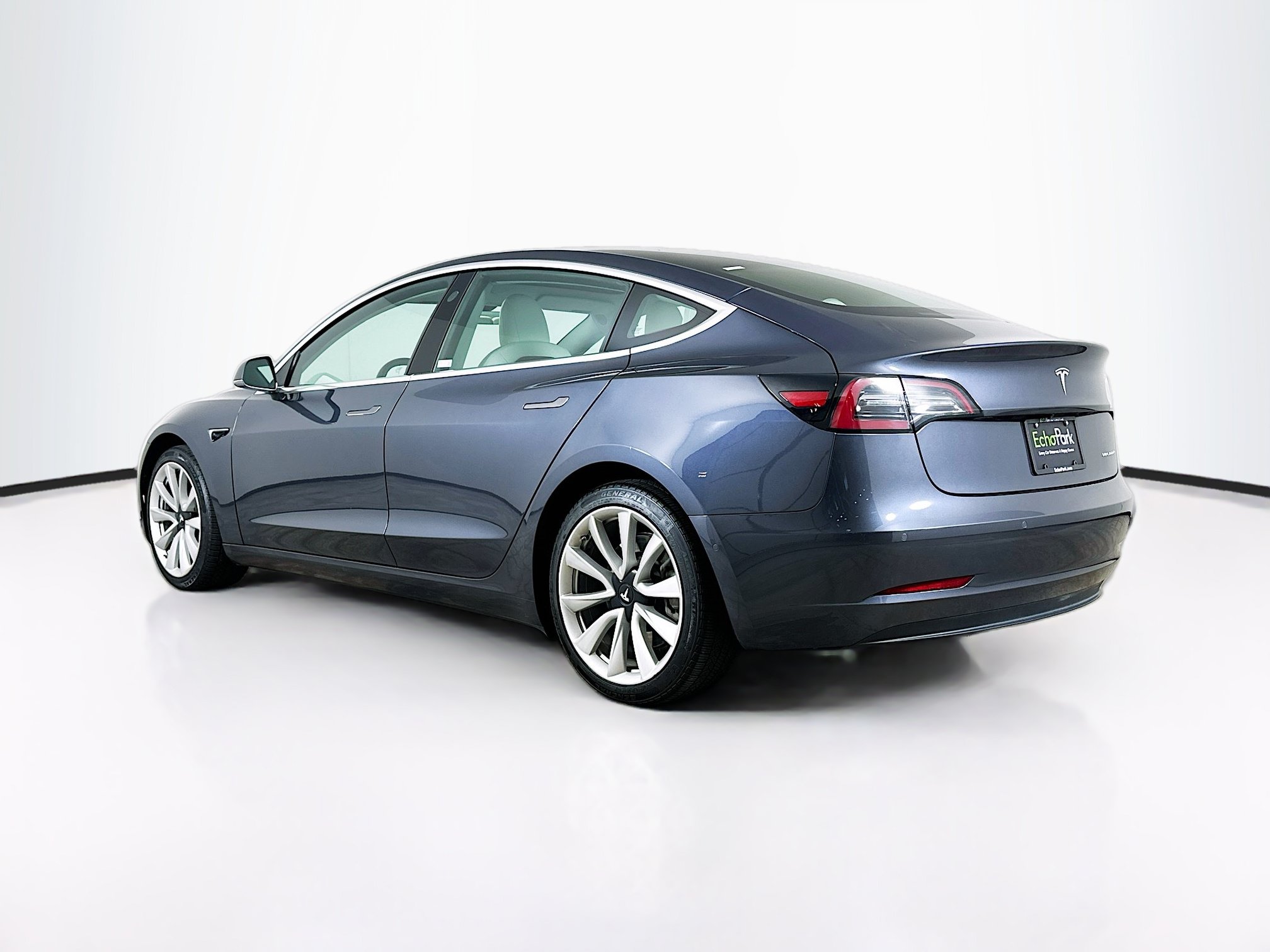 Used 2018 Tesla Model 3 Long Range AWD/4WD image 5