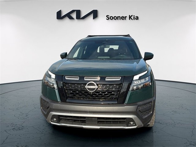 Used 2023 Nissan Pathfinder Rock Creek image 2