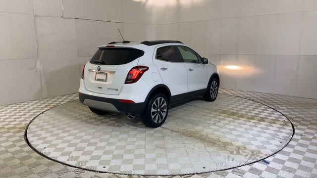 Used 2022 Buick Encore Preferred w/ Safety Package AWD/4WD image 8