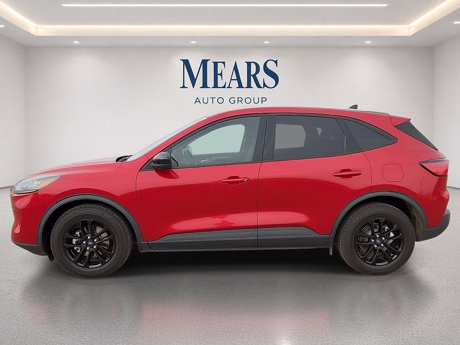 Used 2020 Ford Escape SE Sport FWD image 2