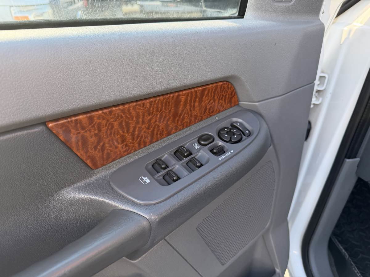 Used 2006 Dodge Ram 3500 Truck SLT w/ Quad Cab Big Horn Value Group image 13