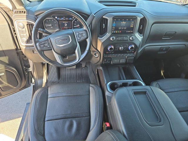 Used 2020 GMC Sierra 3500 Denali w/ Denali Ultimate Package image 15