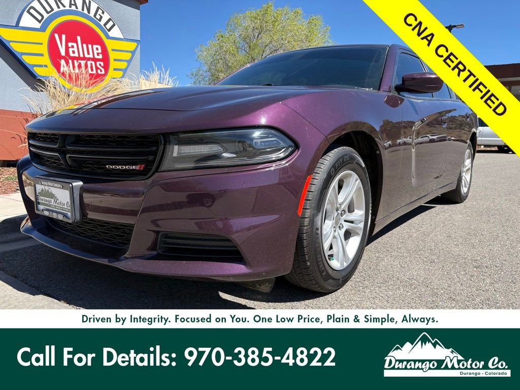 Used 2020 Dodge Charger SXT image 1