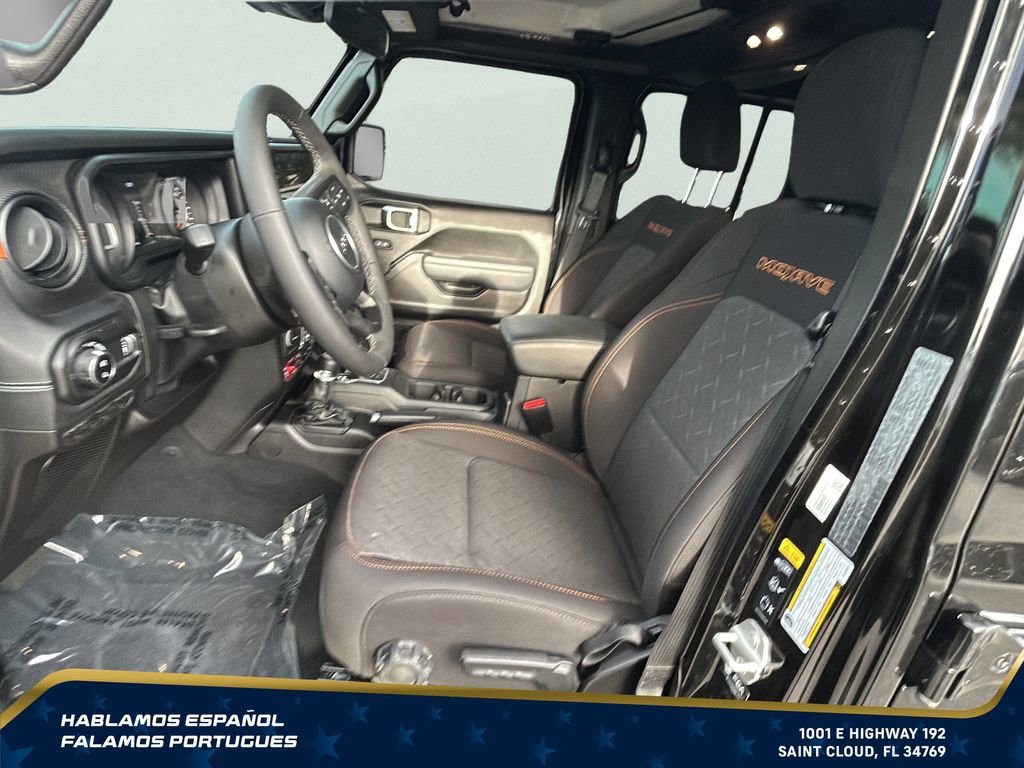 Used 2025 Jeep Gladiator Mojave w/ Safety Group AWD/4WD image 14