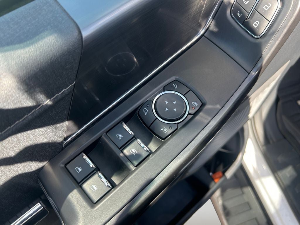 Used 2024 Ford F150 Lariat w/ Bed Utility Package AWD/4WD image 21
