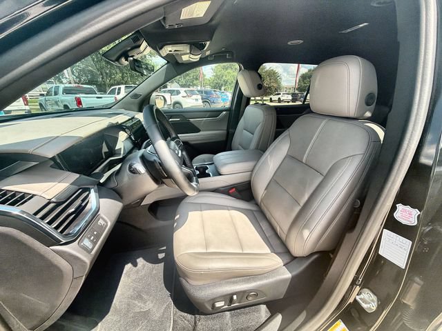 Certified 2026 GMC Acadia Elevation w/ Elevation Premium Package FWD image 18