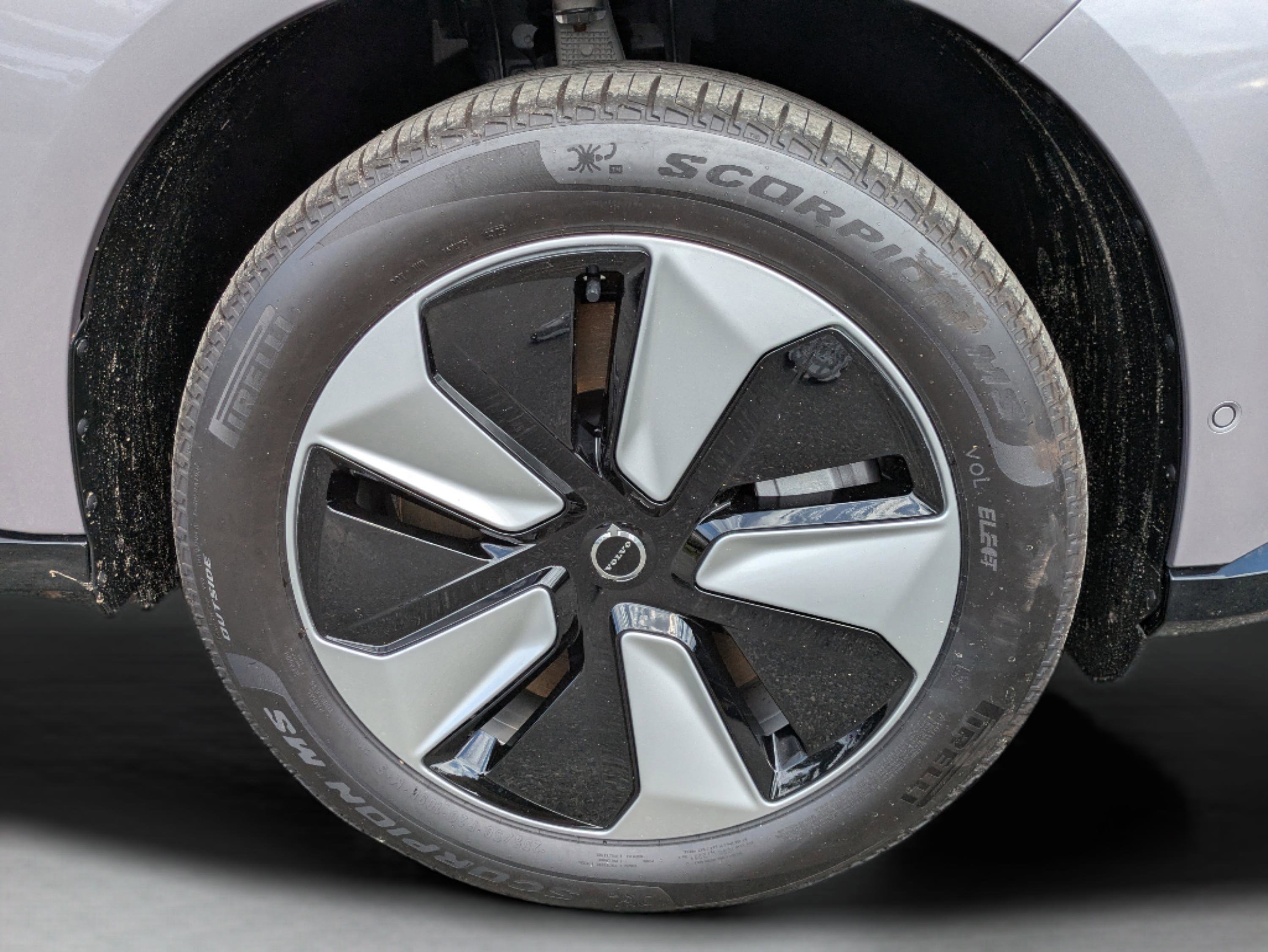 New 2026 Volvo EX90 Plus image 14