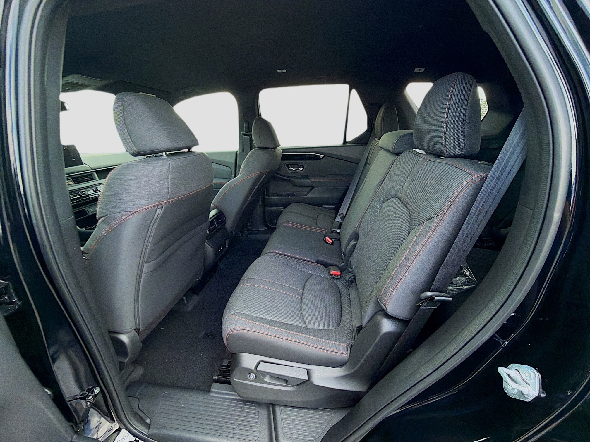 New 2026 Honda Pilot Sport image 21