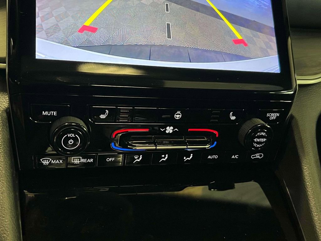 Used 2024 Jeep Grand Cherokee Limited 4xe image 32