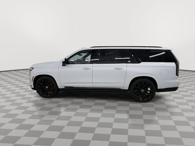 New 2026 Cadillac Escalade ESV Platinum Sport w/ LPO, ONYX Package AWD/4WD image 6