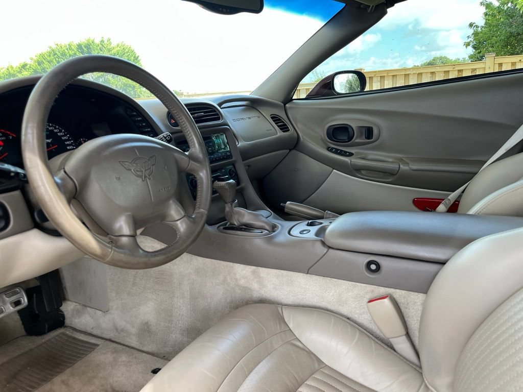 Used 2003 Chevrolet Corvette Coupe w/ Preferred Equipment Group RWD image 14