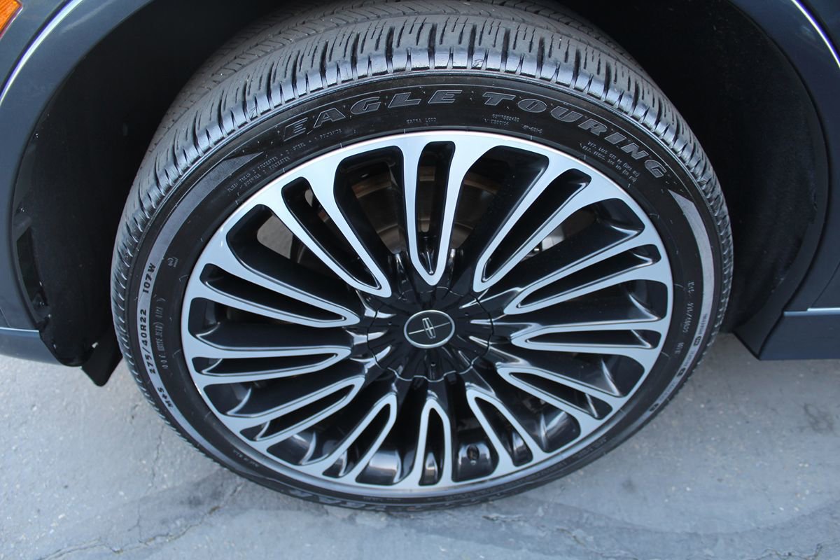 Used 2021 Lincoln Aviator Black Label AWD/4WD image 11