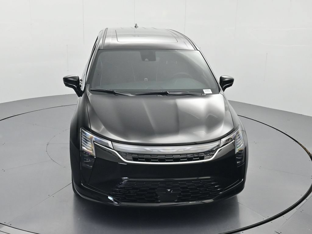 New 2027 Chrysler Pacifica Limited w/ Family Tech Group FWD image 32