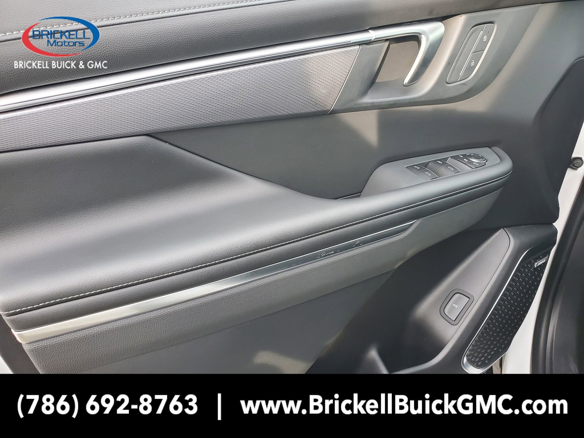 New 2026 Buick Enclave Sport Touring FWD image 18