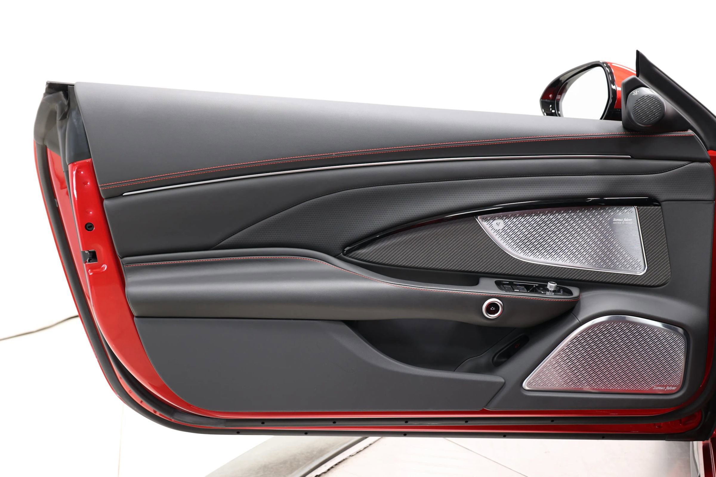 Used 2024 Maserati GranTurismo Trofeo image 11