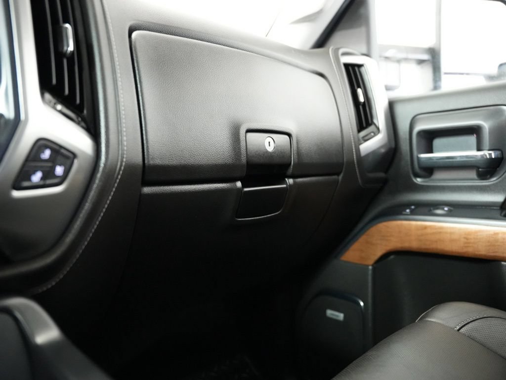 Used 2017 Chevrolet Silverado 1500 LTZ w/ LTZ Plus Package AWD/4WD image 46