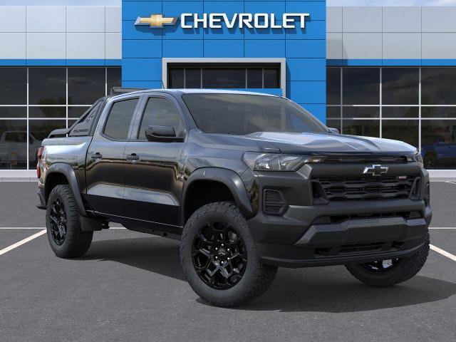 New 2026 Chevrolet Colorado Trail Boss w/ Midnight Edition AWD/4WD image 7