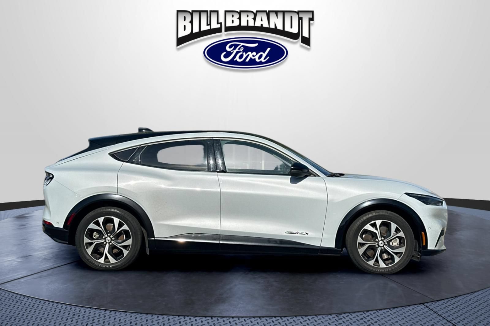 Used 2022 Ford Mustang Mach-E Premium RWD image 2