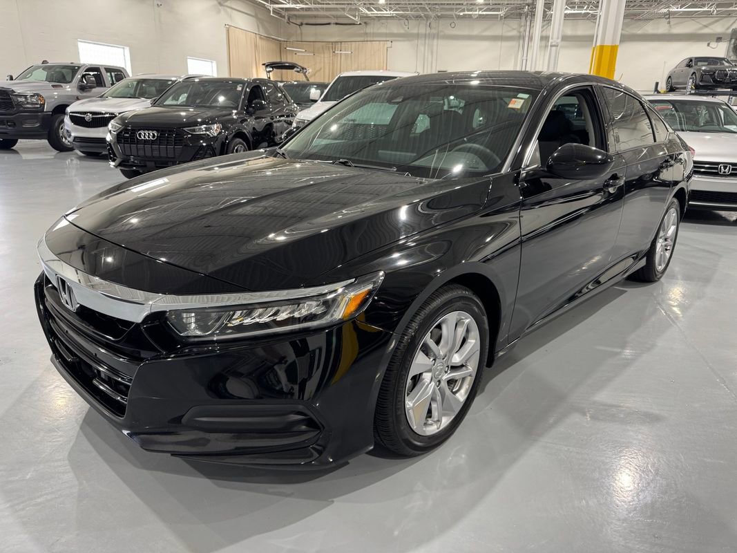 Used 2018 Honda Accord LX image 3