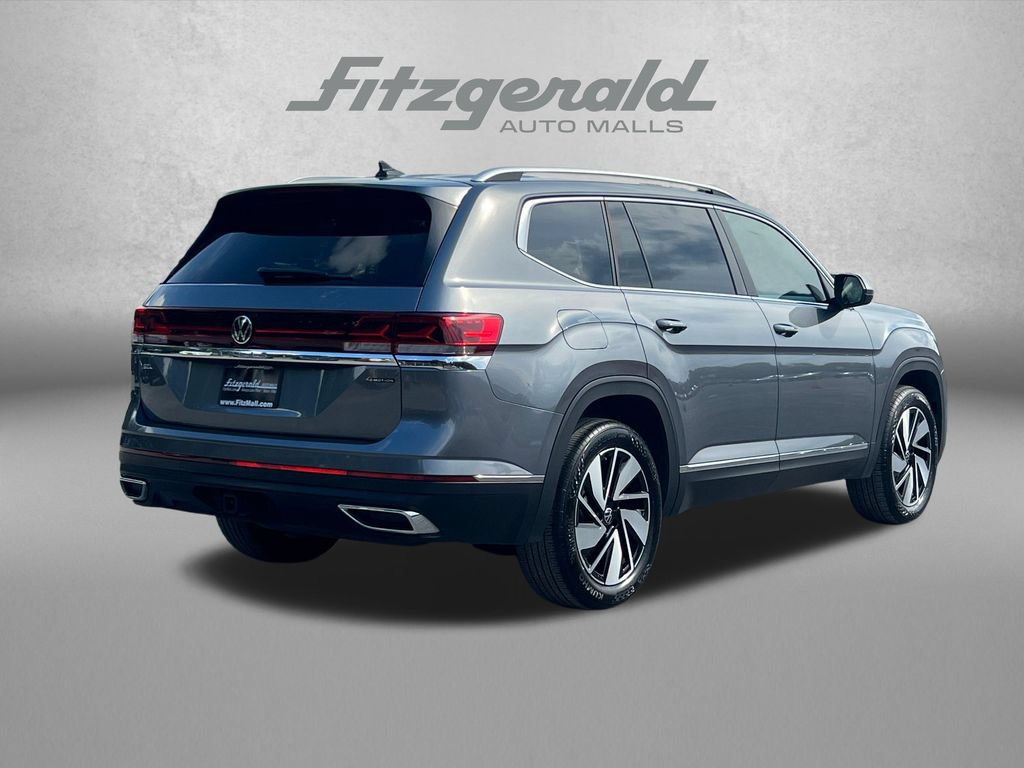 Used 2024 Volkswagen Atlas SEL AWD/4WD image 8