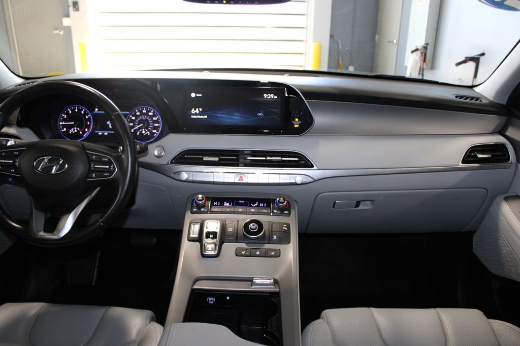 Used 2022 Hyundai Palisade SEL w/ Premium Package FWD image 27