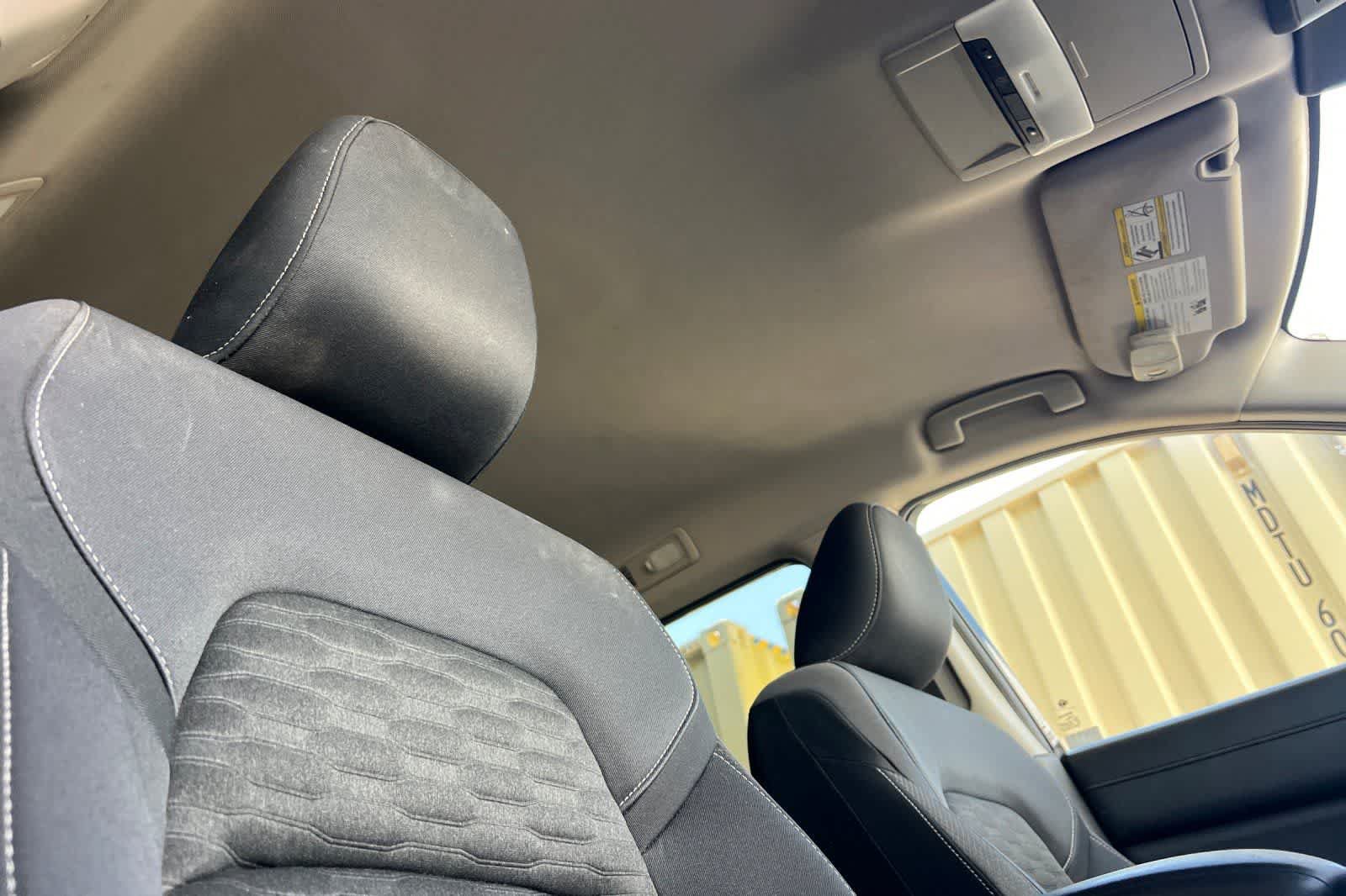 Used 2022 Nissan Pathfinder S FWD image 19