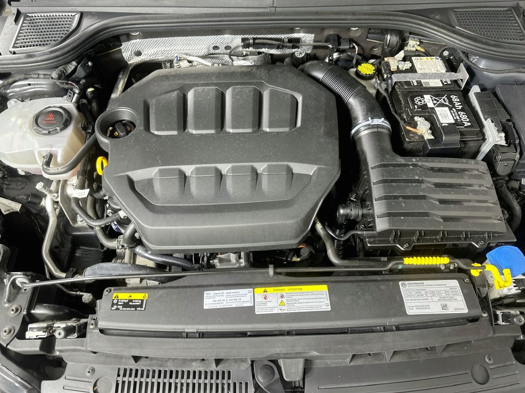 Used 2024 Volkswagen GTI Autobahn FWD image 10