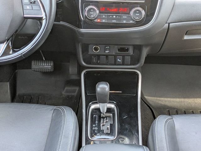 Used 2019 Mitsubishi Outlander SEL FWD image 18