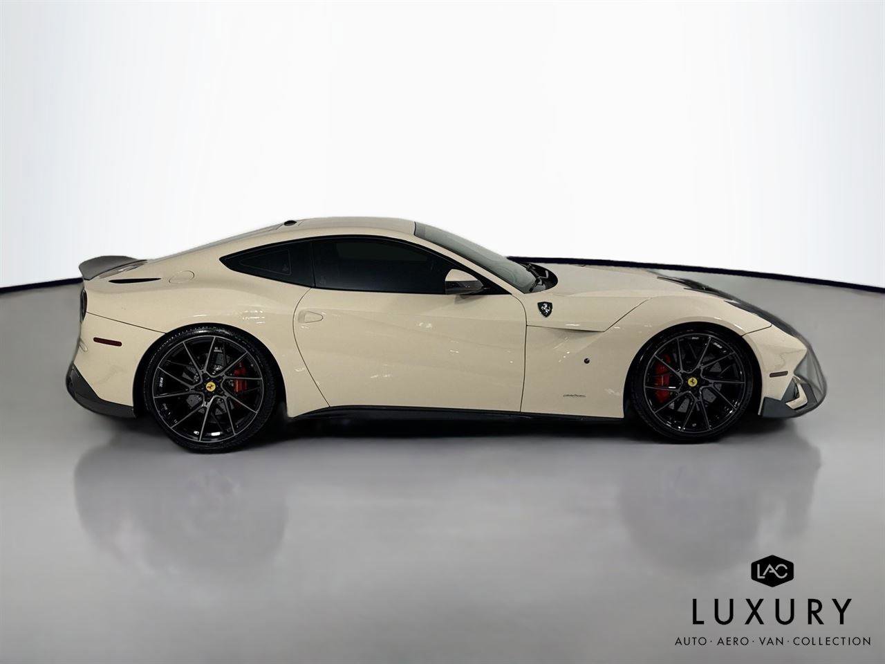 Used 2014 Ferrari F12 Berlinetta image 5
