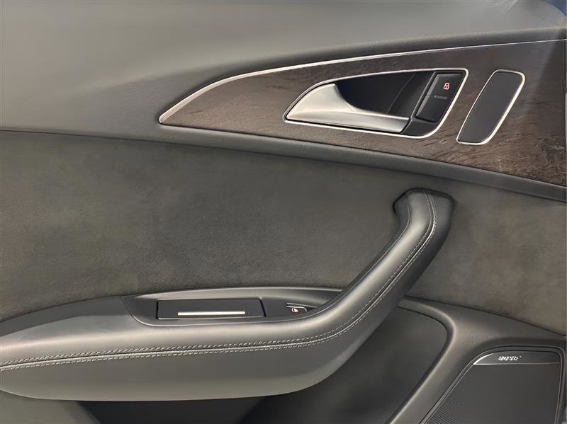 Used 2018 Audi S6 Premium Plus w/ Driver Assistance Package AWD/4WD image 30