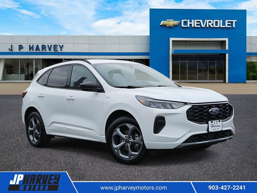 Used 2023 Ford Escape ST-Line image 1