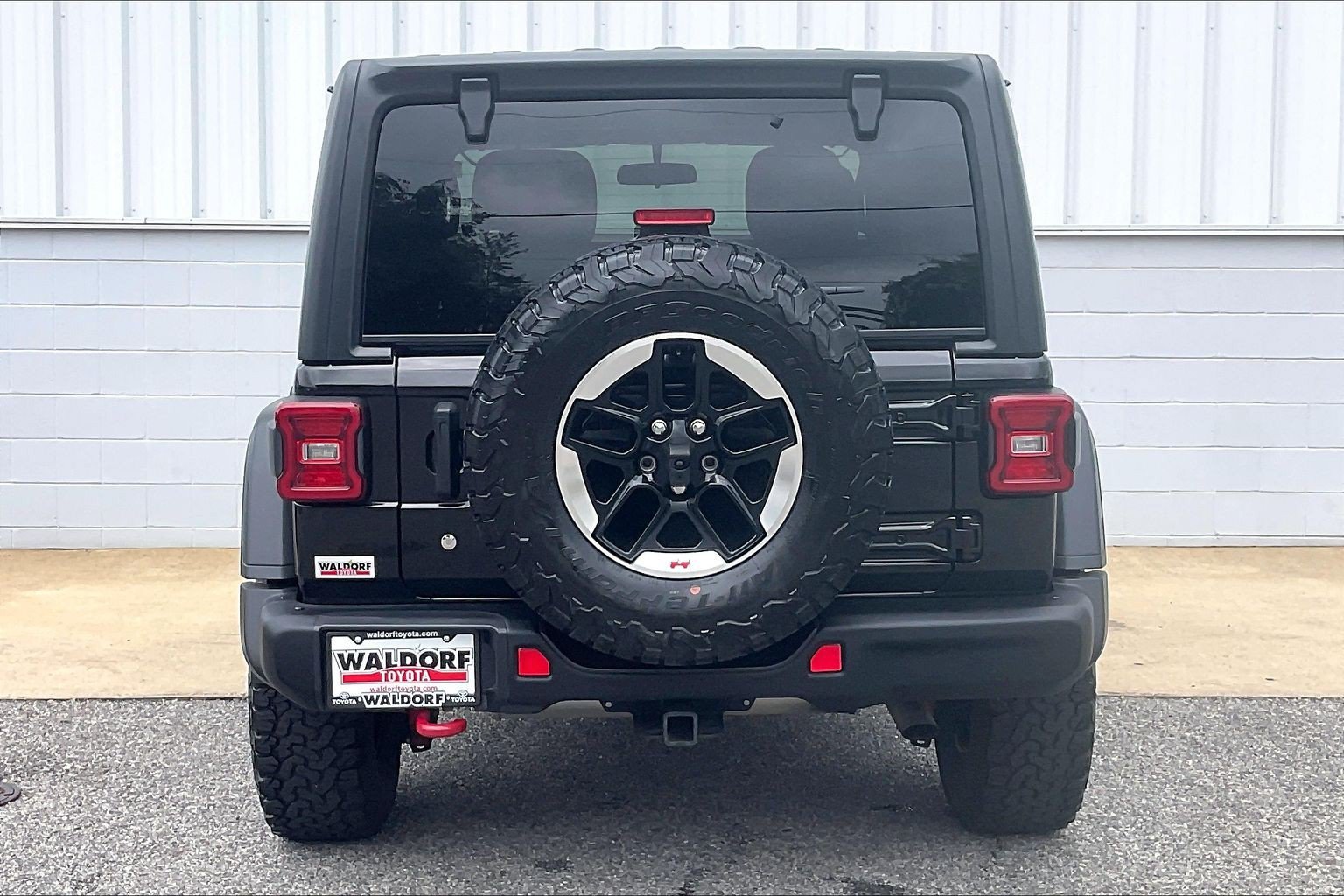 Used 2020 Jeep Wrangler Rubicon w/ Steel Bumper Group AWD/4WD image 5