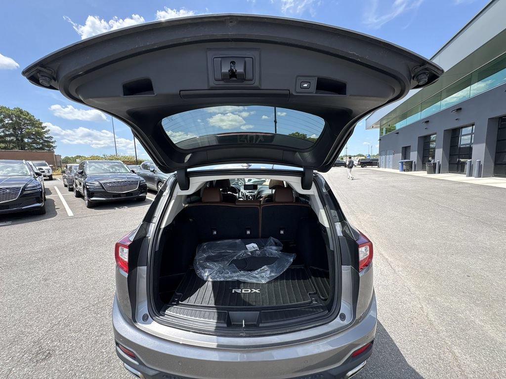 Used 2023 Acura RDX w/ Technology Package FWD image 30