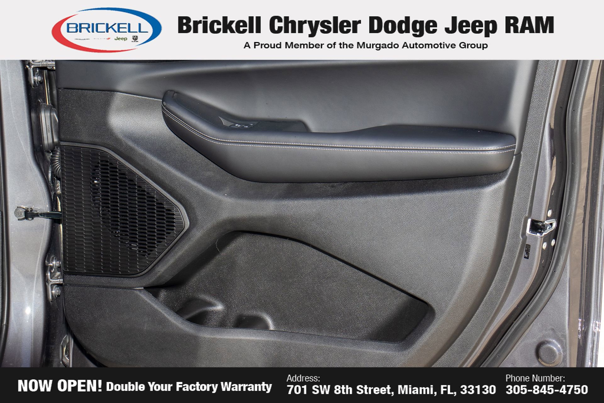 Used 2025 Jeep Grand Cherokee L Altitude AWD/4WD image 15