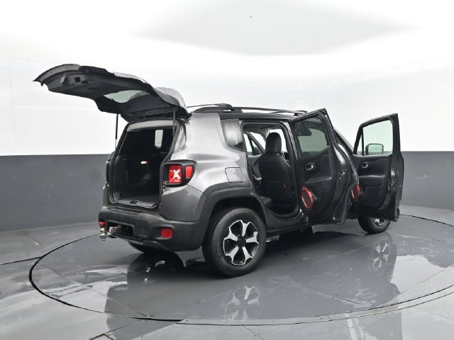 Used 2019 Jeep Renegade Trailhawk AWD/4WD image 30
