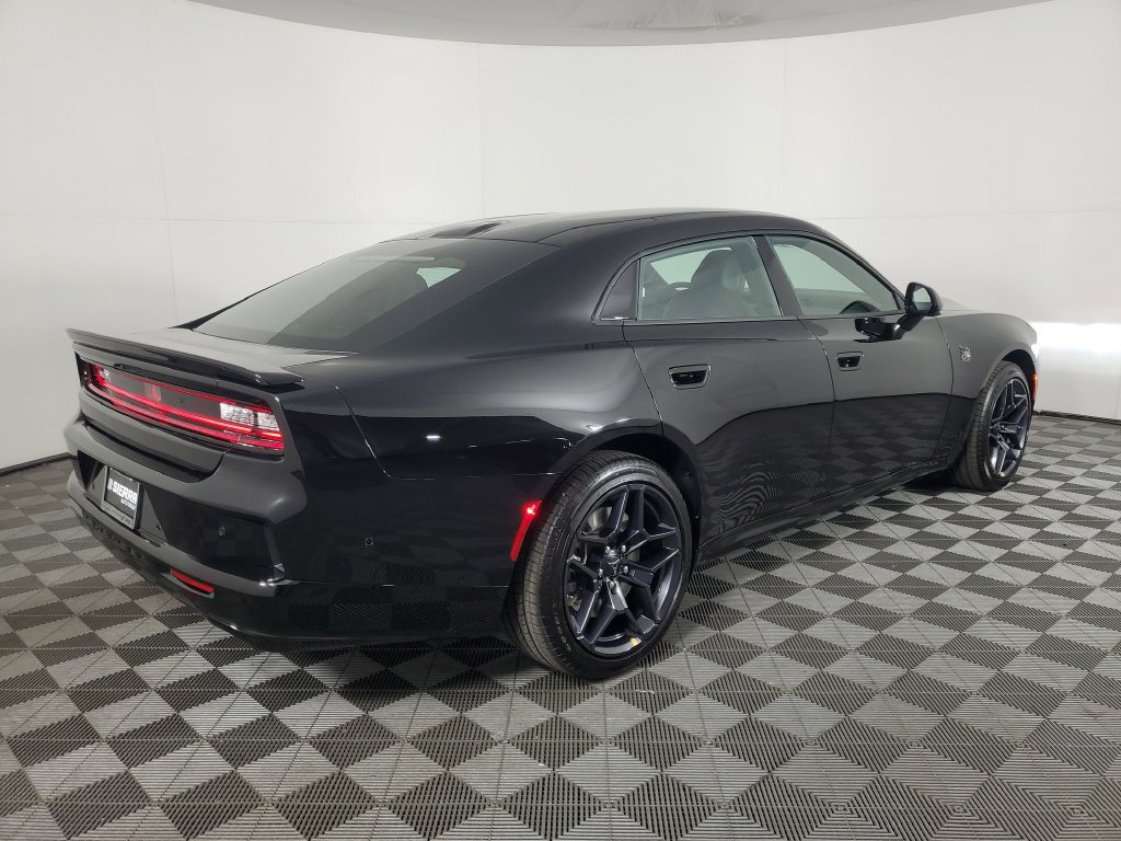 New 2026 Dodge Charger Scat Pack w/ Blacktop Package AWD/4WD image 4