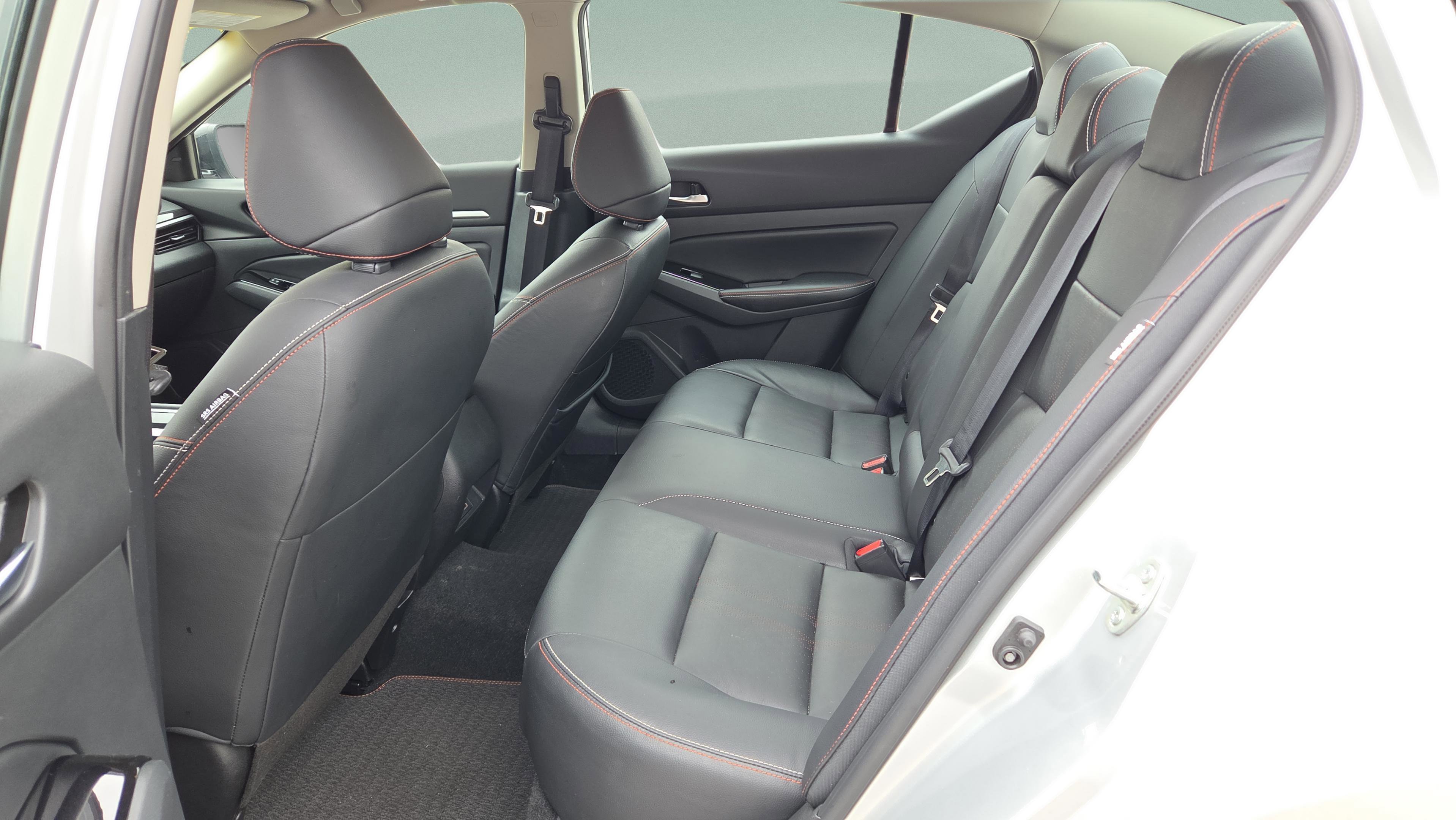 Used 2024 Nissan Altima 2.5 SR w/ SR Premium Package image 28