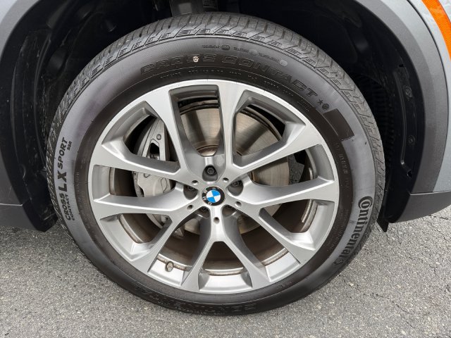 Certified 2026 BMW X5 xDrive50e w/ Climate Comfort Package AWD/4WD image 40