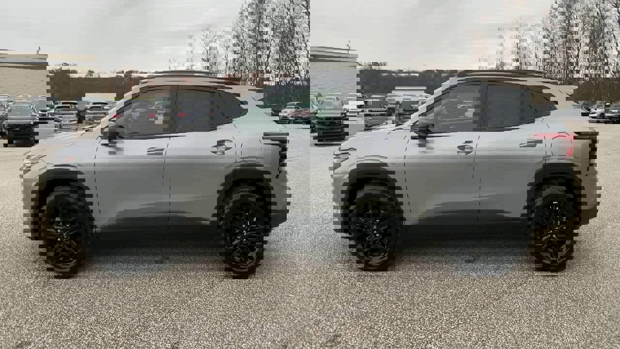 Used 2025 Chevrolet Trax ACTIV w/ Driver Confidence Package image 6