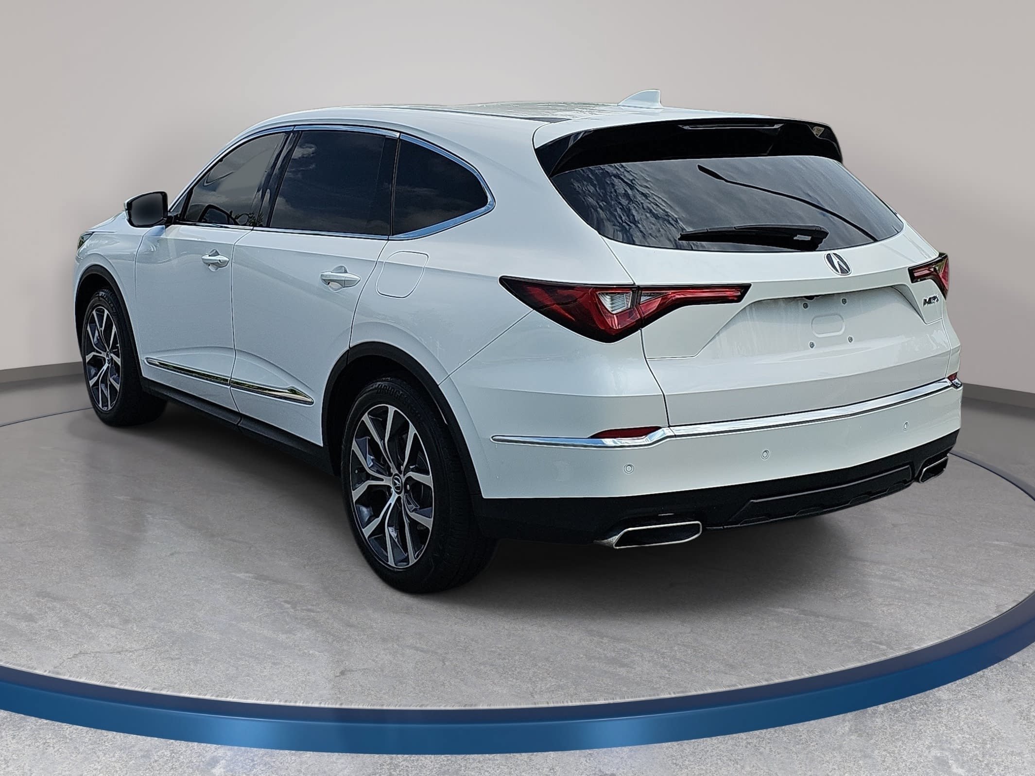 Certified 2024 Acura MDX FWD w/ Technology Package image 7
