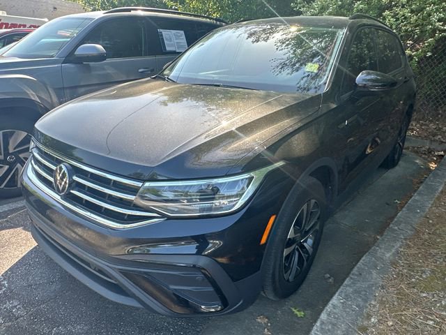 Used 2024 Volkswagen Tiguan S FWD image 3