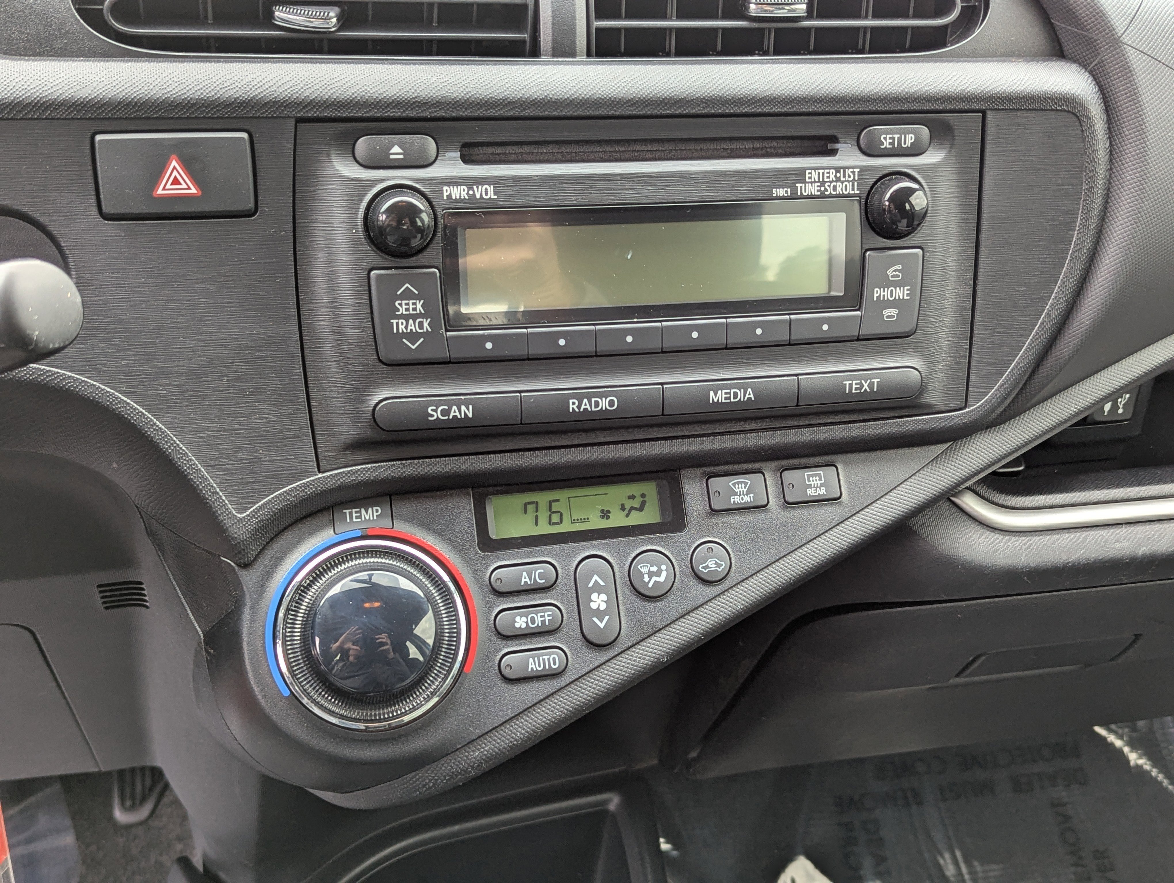 Used 2014 Toyota Prius C Two image 19