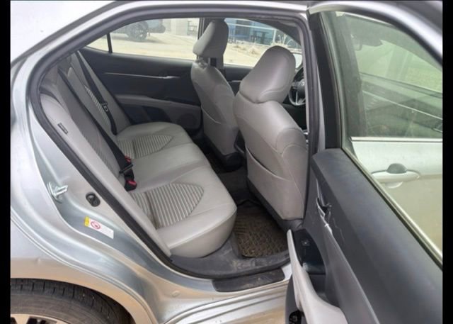 Used 2018 Toyota Camry SE image 11