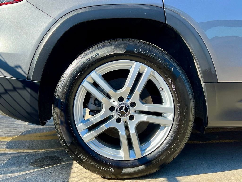 Certified 2022 Mercedes-Benz GLB 250 4MATIC image 11