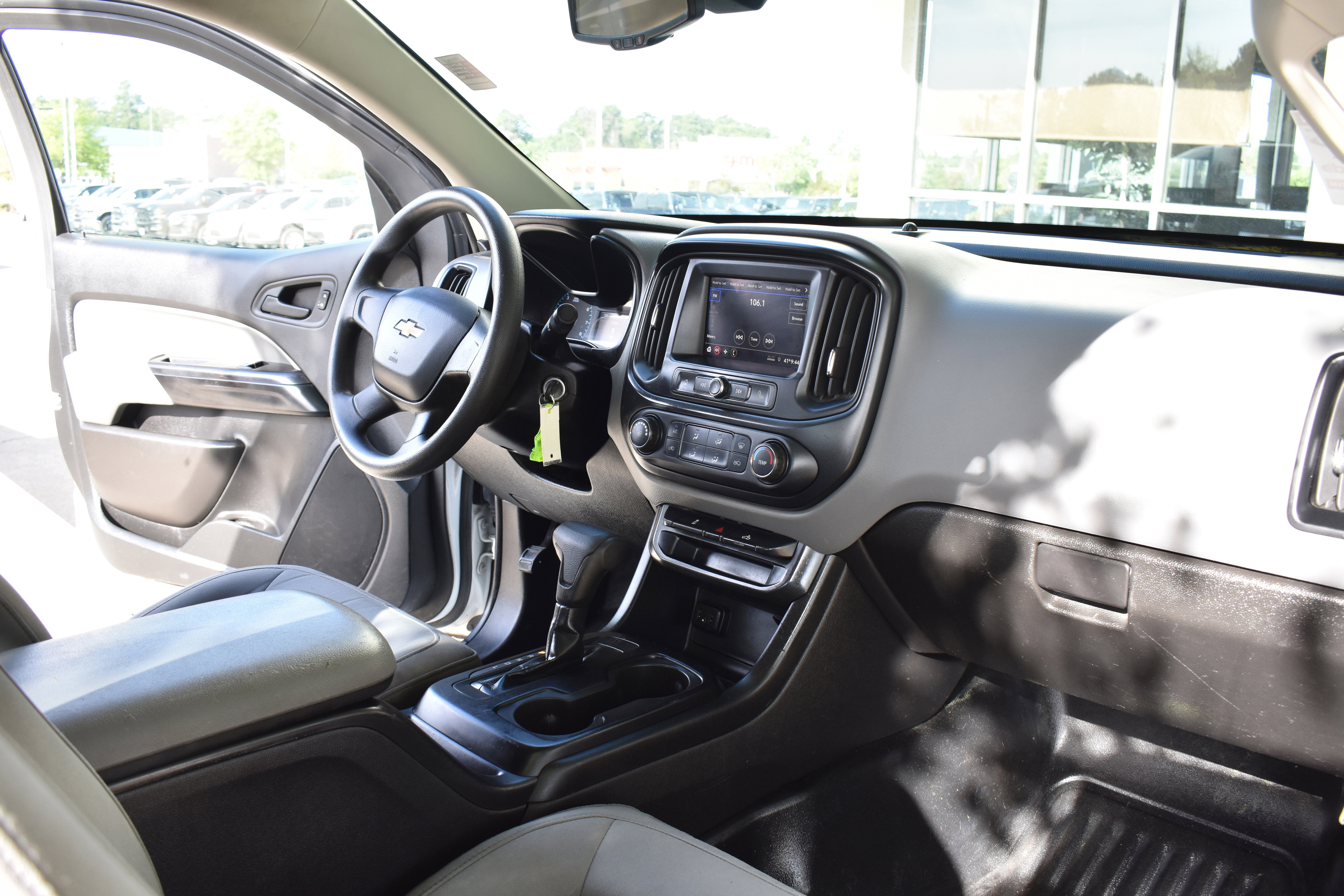 Used 2020 Chevrolet Colorado W/T image 25