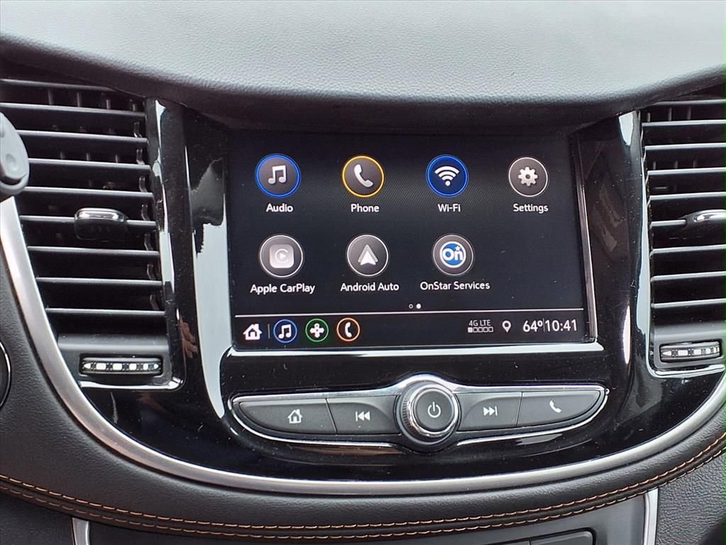 Used 2021 Chevrolet Trax LT w/ Driver Confidence Package image 9