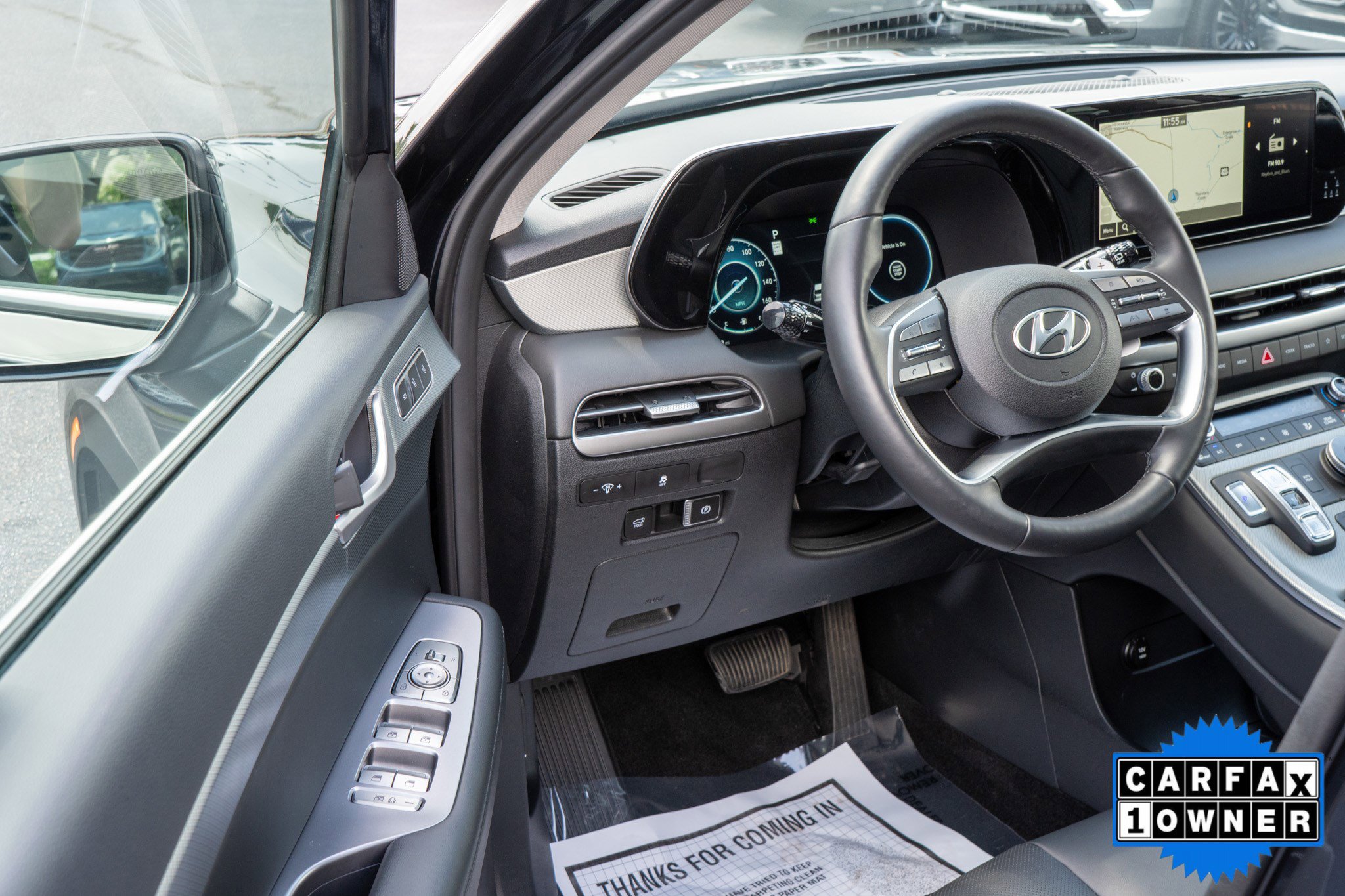 Used 2024 Hyundai Palisade SEL w/ Premium Package FWD image 12